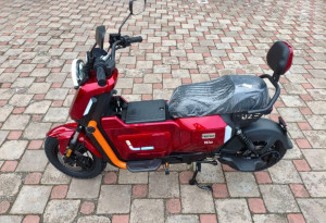 Электроскутер Partner NIO 1500W